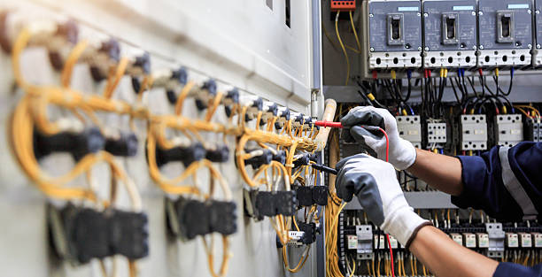 Professional Electrician technician working in Lorena, TX